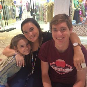 Meet your Posher, Stacy